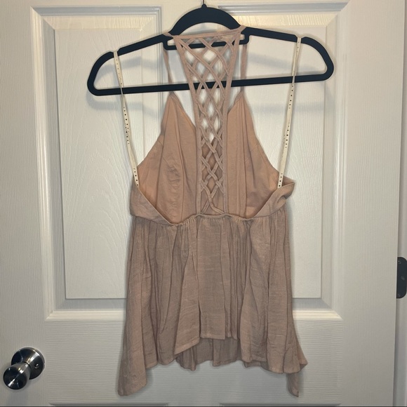 Taupe Tank - Picture 6 of 11